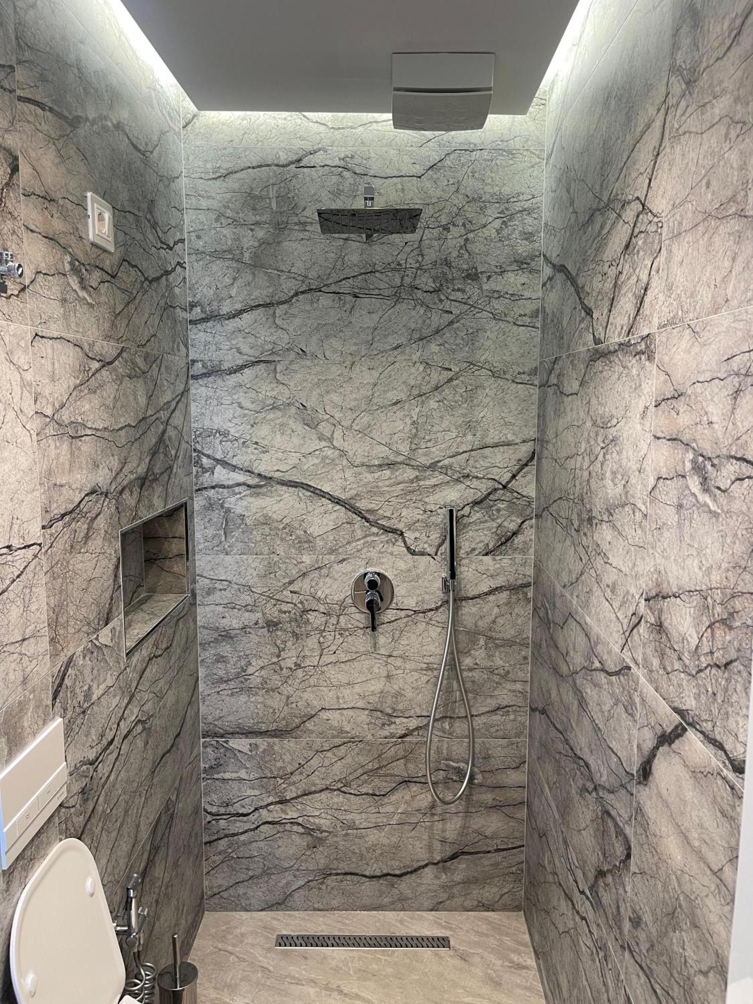 Stone Bazaar